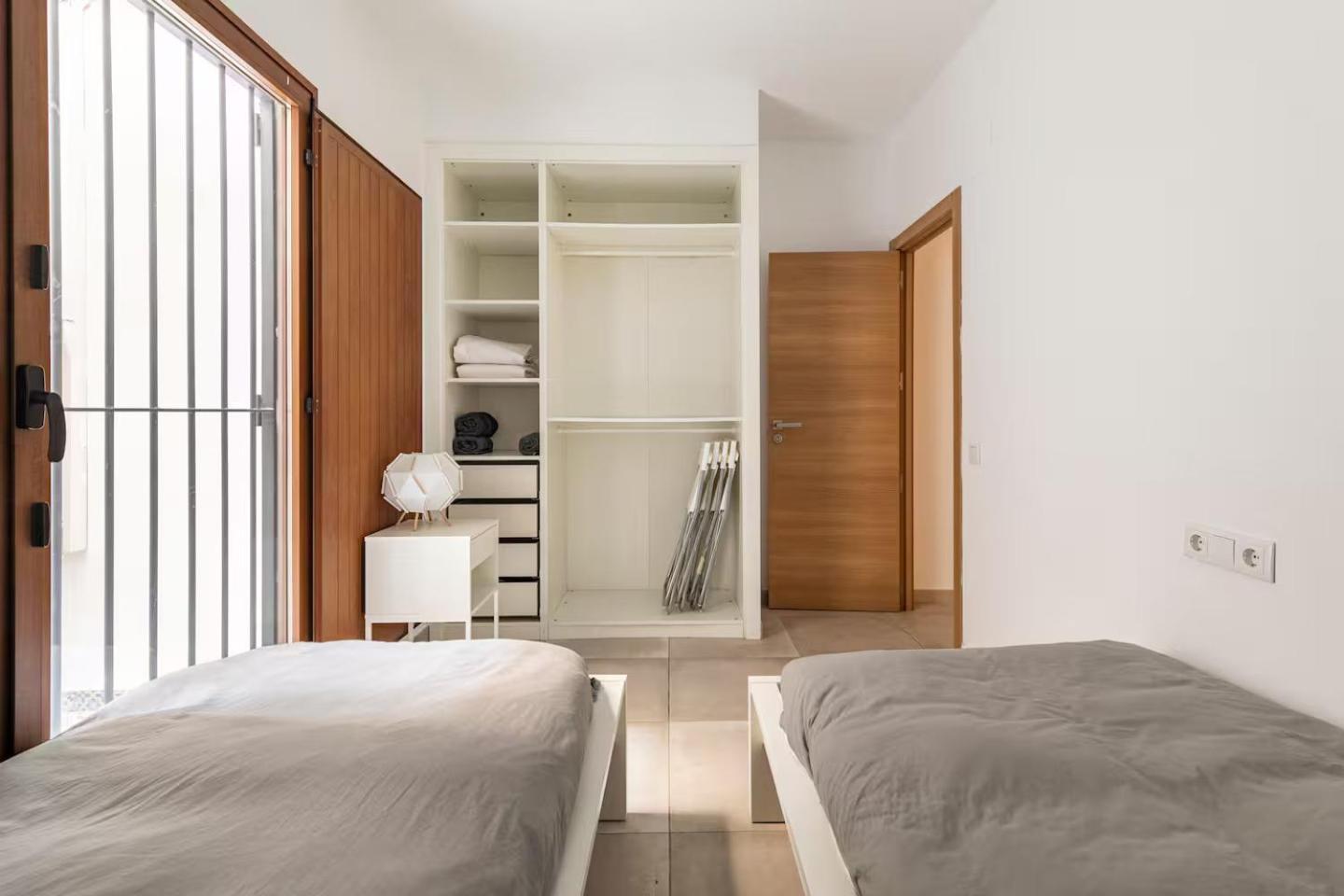 Vivienda Junto A Ruzafa - 12 Pax Y Mas Apartamento Valência Exterior foto